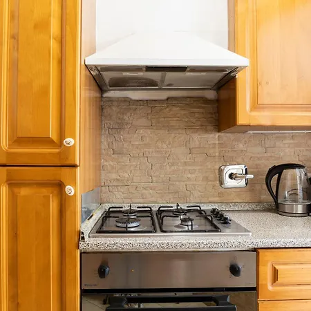 Only 100m From The וילה *